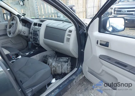 2008 Ford Escape Xls from USA, damaged, VIN 1FMCU92Z28KC09088